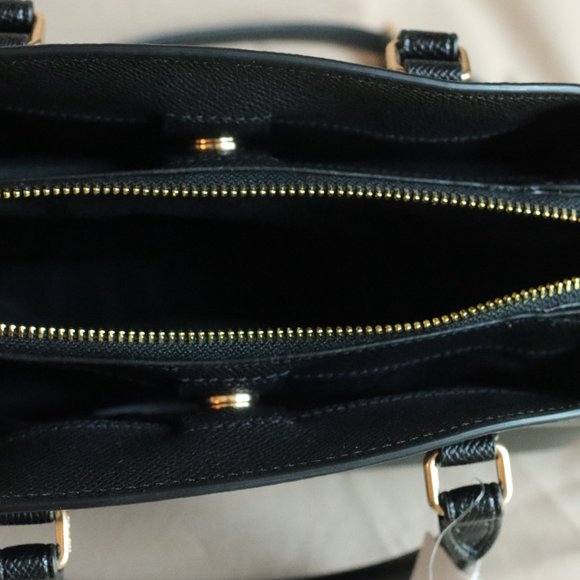 Coach Small Black Tote/Crossbody - Picture 5 of 11